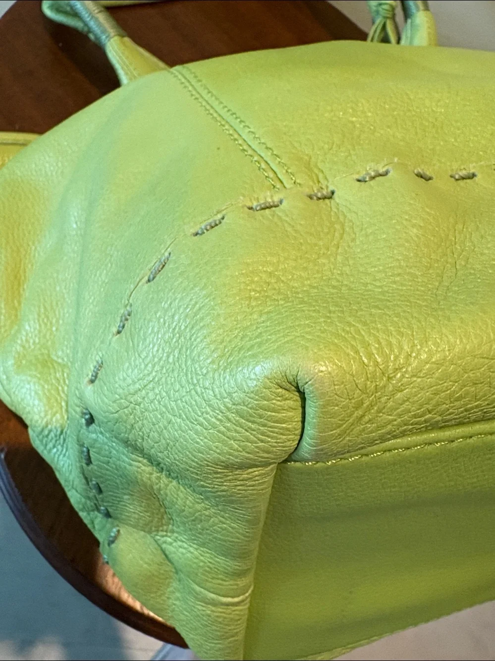 The Sak sak shoulder